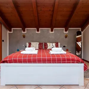 https://apt-alex-haus.italymilanhotels.net