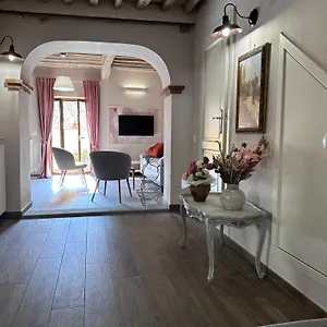 https://la-cantina-di-arianna.it-tuscanyhotel.com