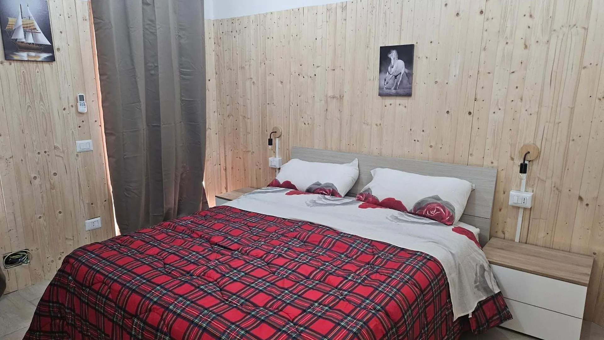Romeo2 Apartment Somma Lombardo 0*,  Italy
